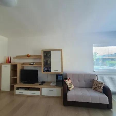 Apartman Kurdejov Hustopeče Exterior foto